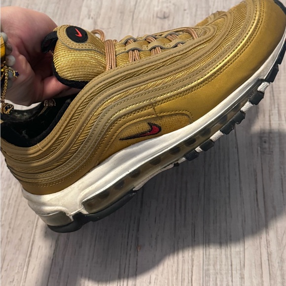 Nike Gold Bullets - Picture 6 of 7